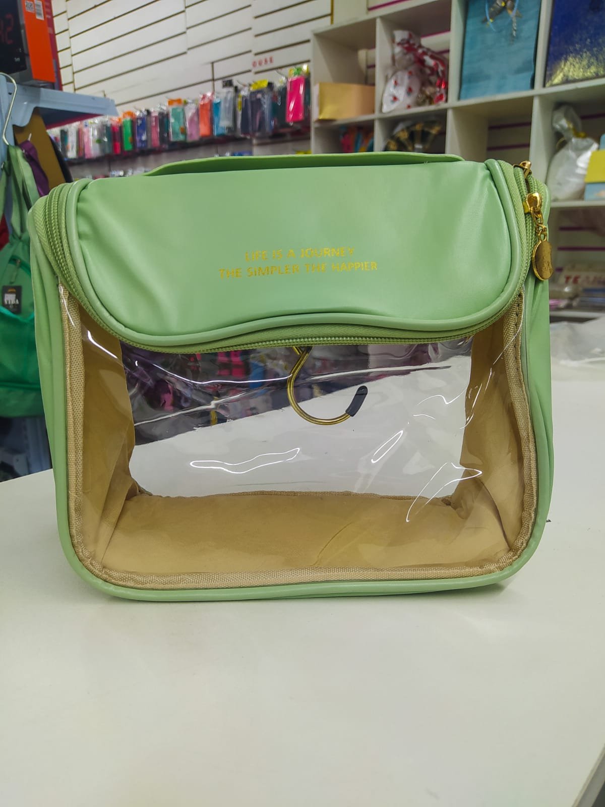 Necessaire Tamanho Médio Com Cores Variadas - Imagem 4